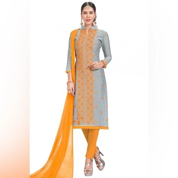 Embroidered gray suit - Picture 1 of 5